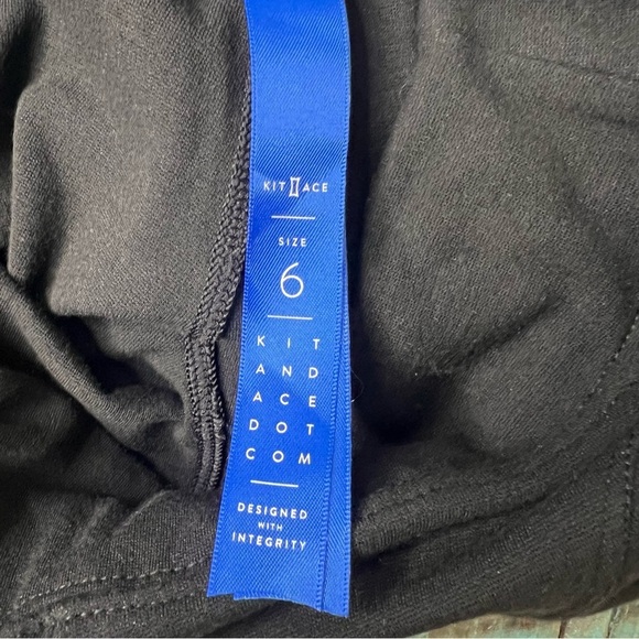 Kit & Ace Black Flare Cropped Pants Size 6 - Picture 13 of 13